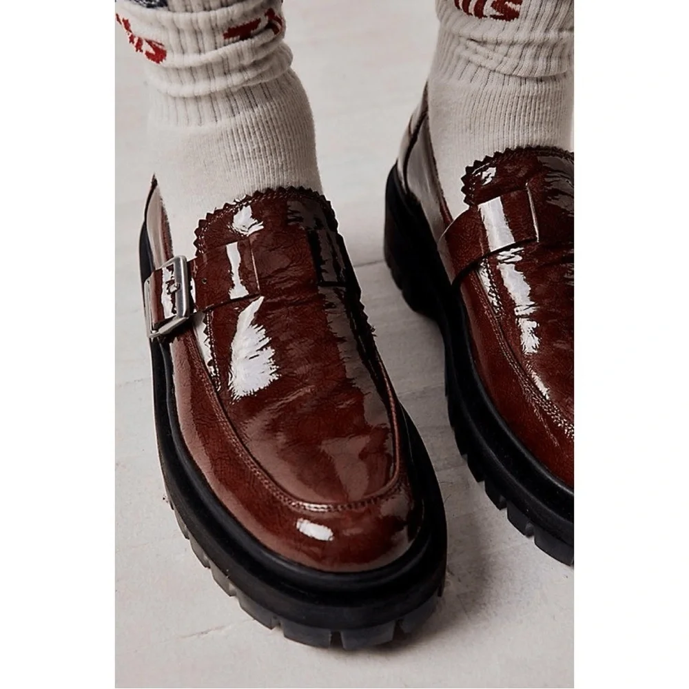 Free People Mackenzie MJ Patent Leather Loafers Brown EU 39 US 9 Classic Preppy - Picture 11 of 11